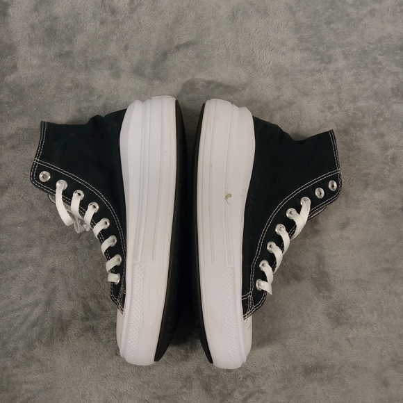 Converse Women's Black and White High-Top Sneakers Size 8.5 - Picture 4 of 7